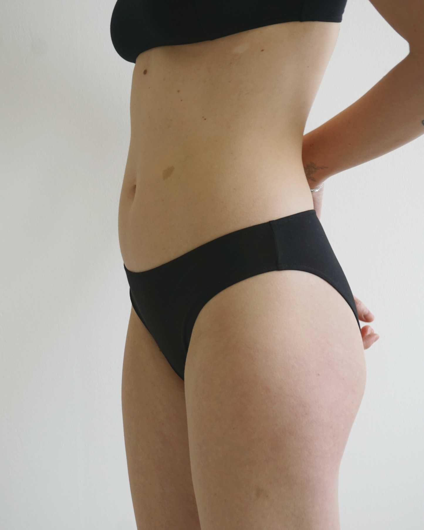 Tencel® Modal Basic Panty black 05