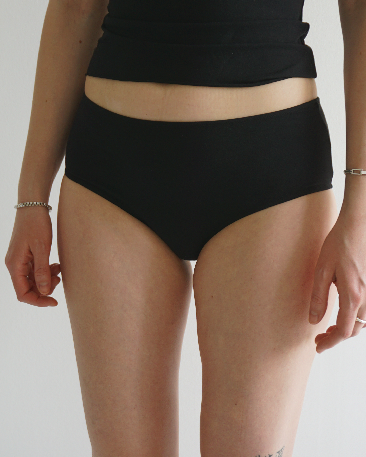Tencel® Modal Hipster Panty black 01