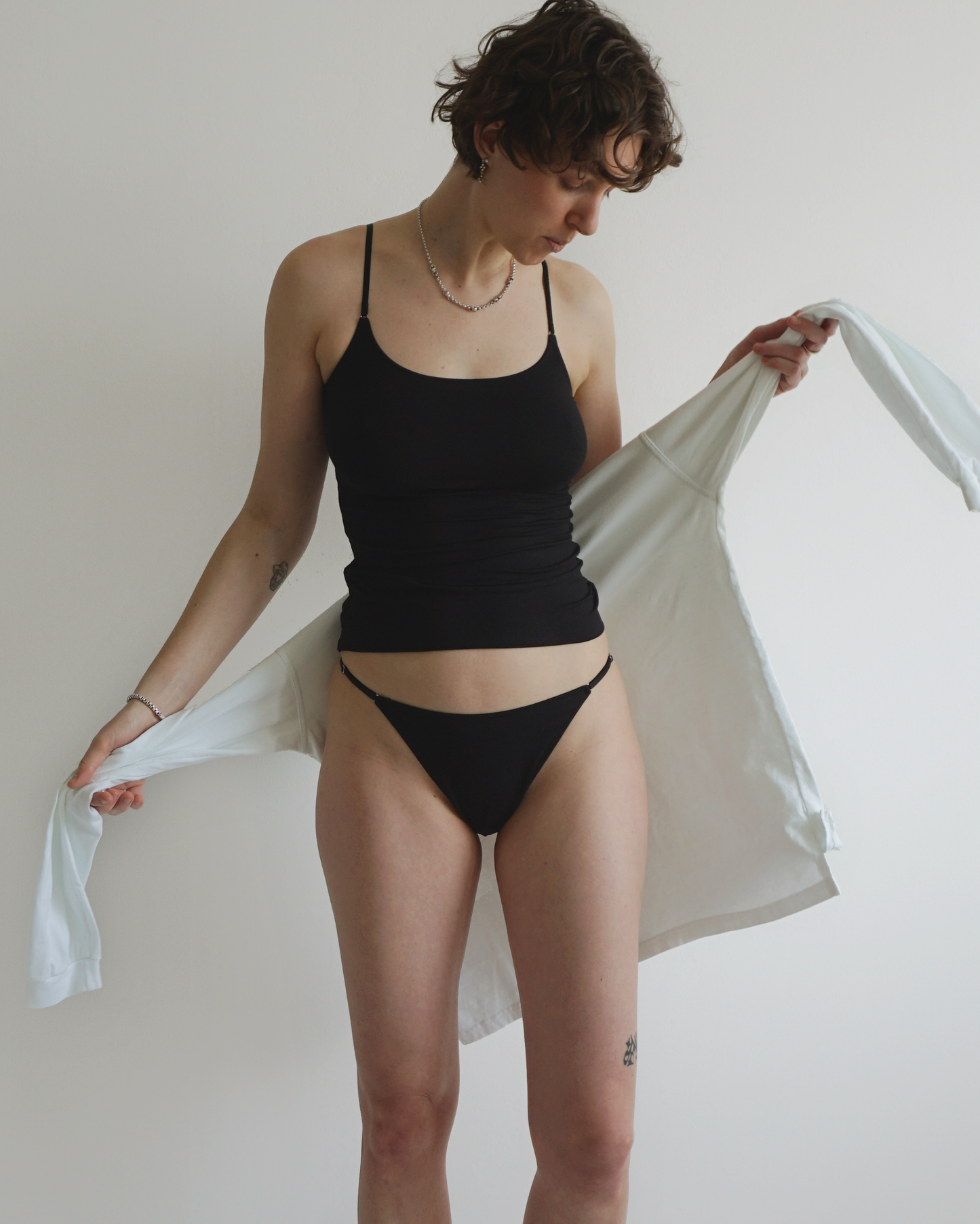 Tencel_Modal_String_Panty_black_02