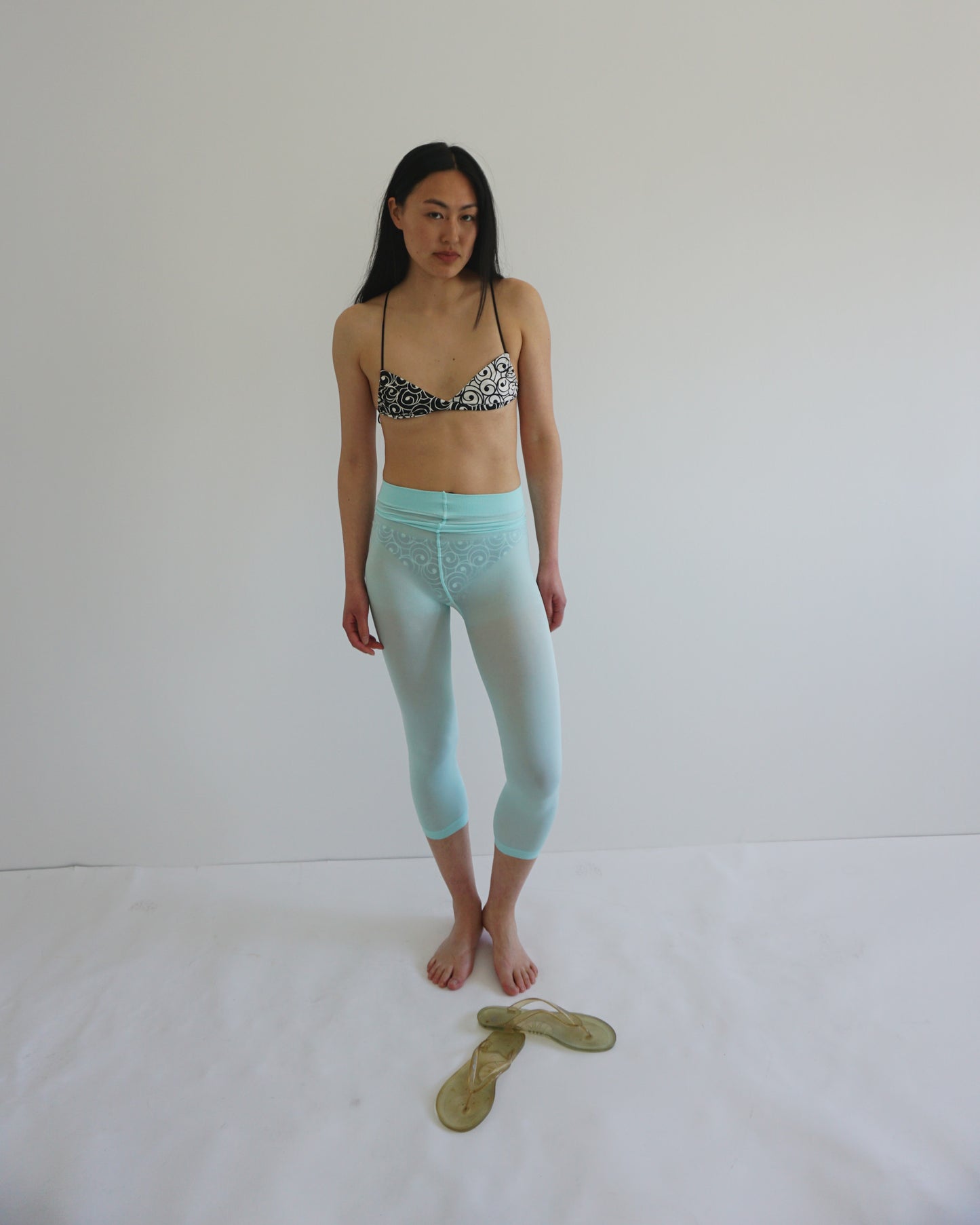 Swim Twist Top black/white ornament