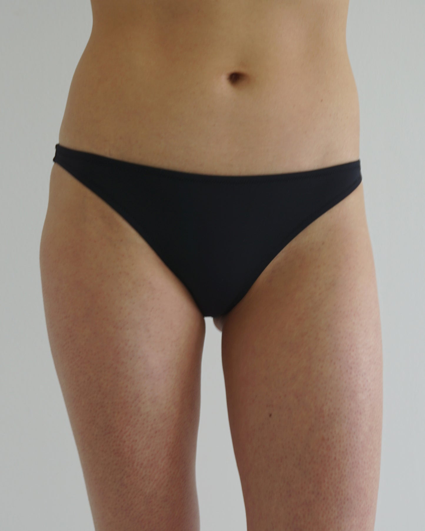 Swim Low Rise Panty black