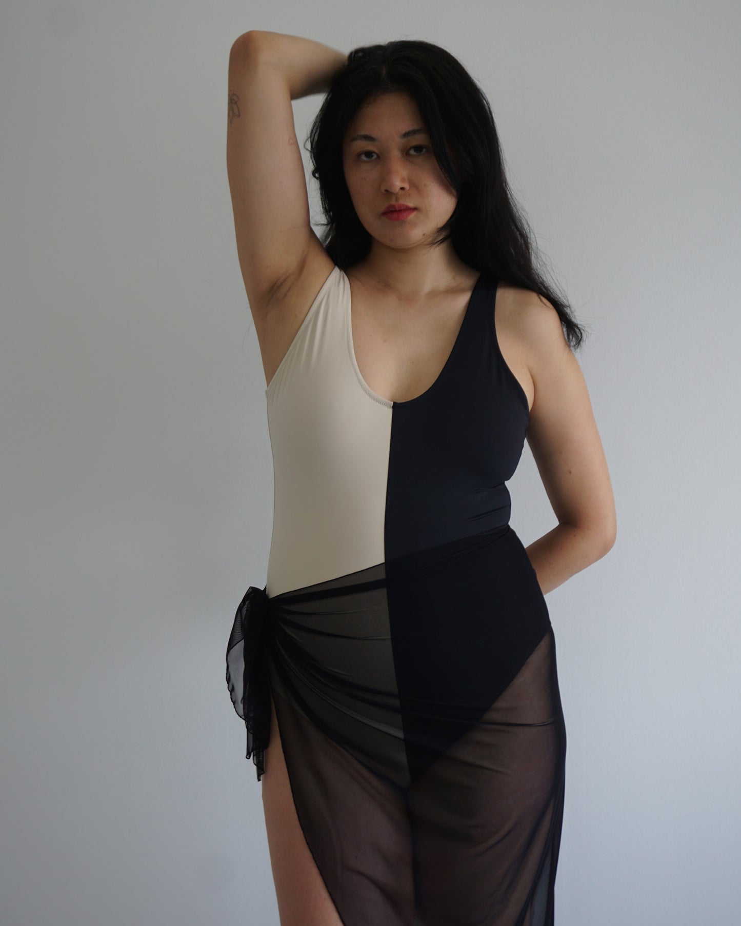 Mesh Pareo black